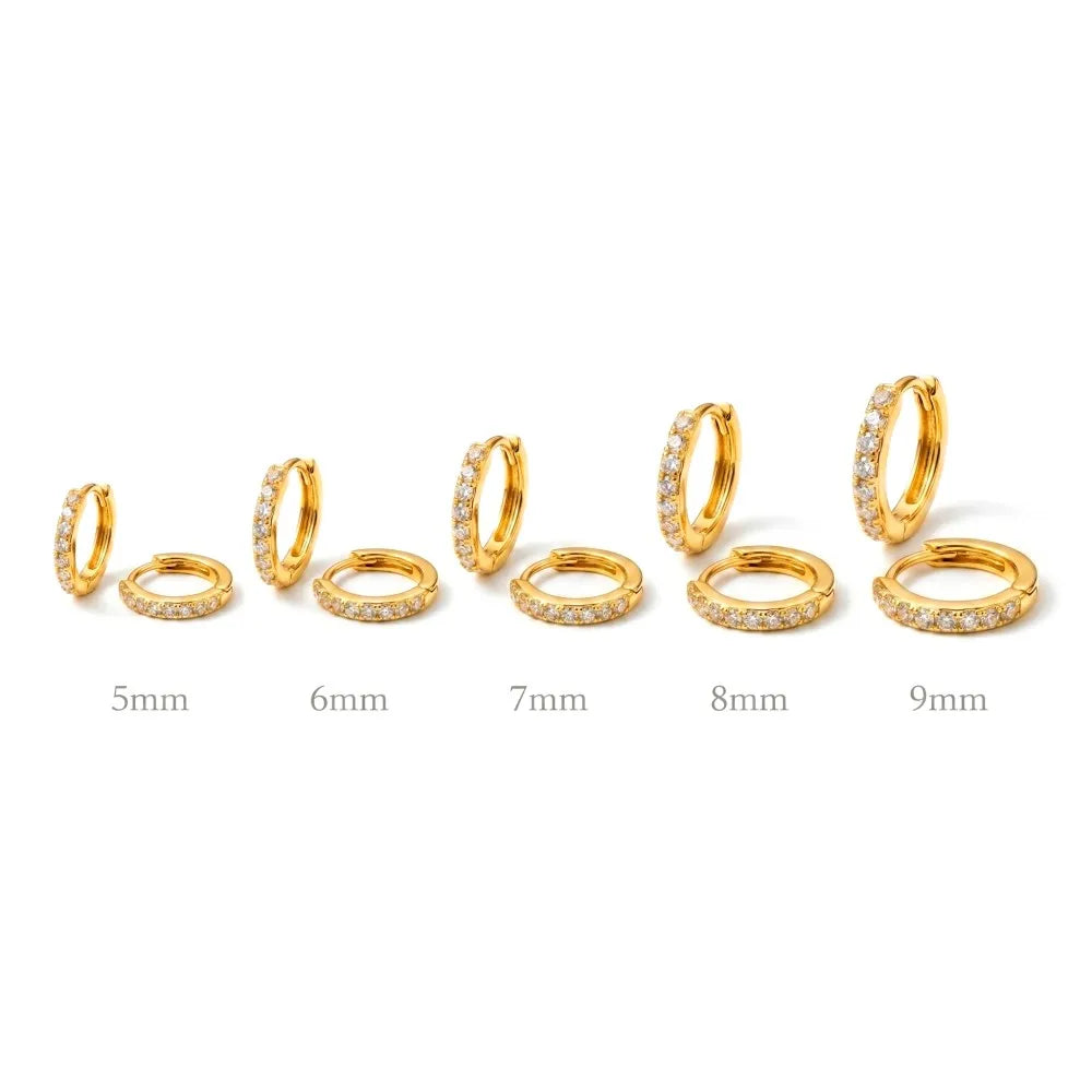 Brinco de Arco Huggie em Pave - Ouro 18k