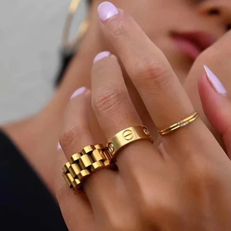 Anel Beauty Largo Elos Minimalista Banhado em Ouro 18k