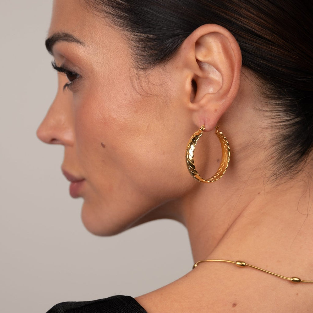 Brinco de Argola Pompeia Banhado em Ouro 18K