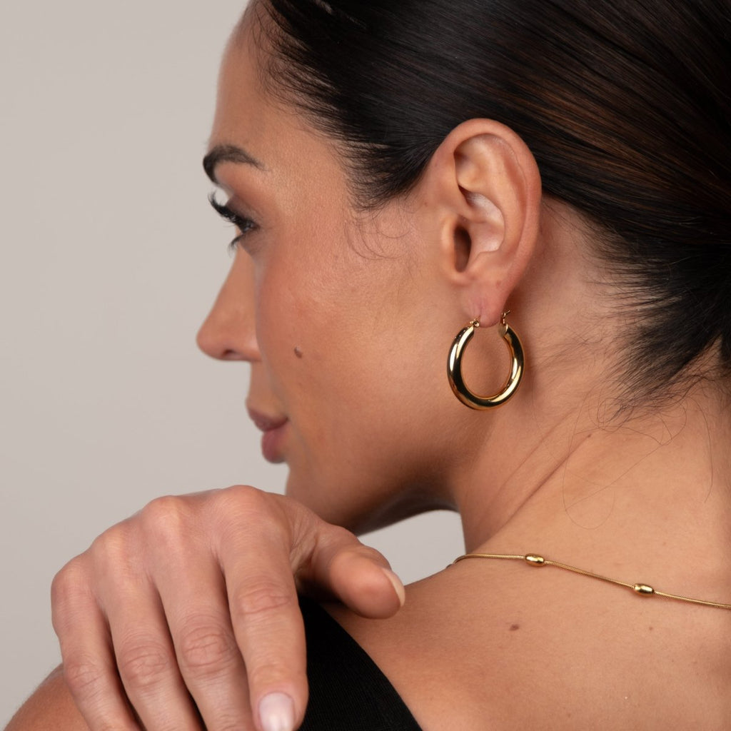 Brinco de Argola Tubo Lele G Banhado em Ouro 18K