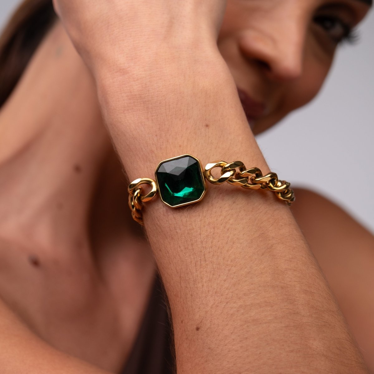 Pulseira Rich Pedra Verde Esmeralda Banho Ouro 18k